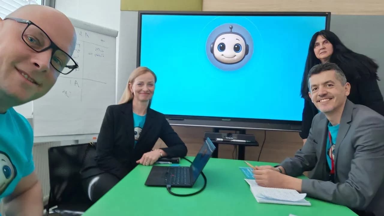 Minibe team meeting