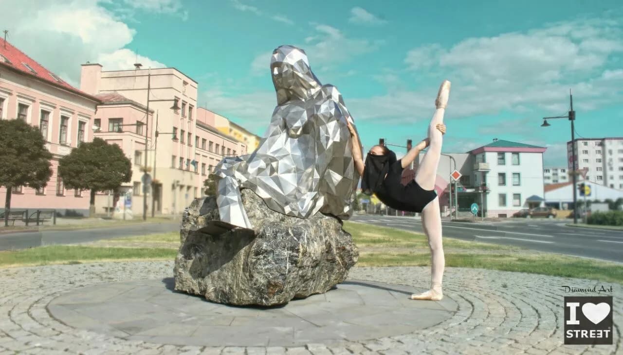 Mirror sculpture with ballerina